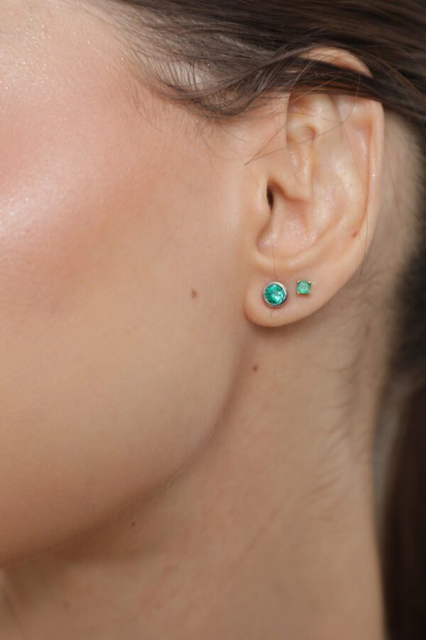 TOPOS ORO BLANCO BEZEL ESMERALDA - Image 4