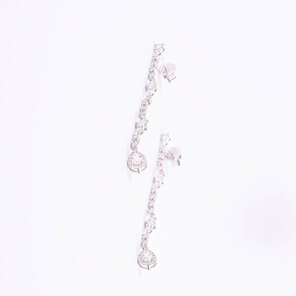 ARETES LARGOS ORO BLANCO DIAMANTES 1,33 CT - Image 2
