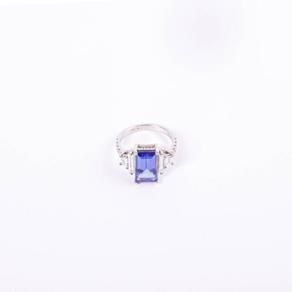 ANILLO ORO BLANCO SAFIRO CORTE ESMERALDA - Image 3